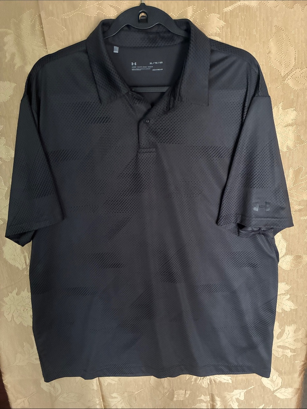 Under Armour Men's Black/ Grey Short-Sleeve Polo